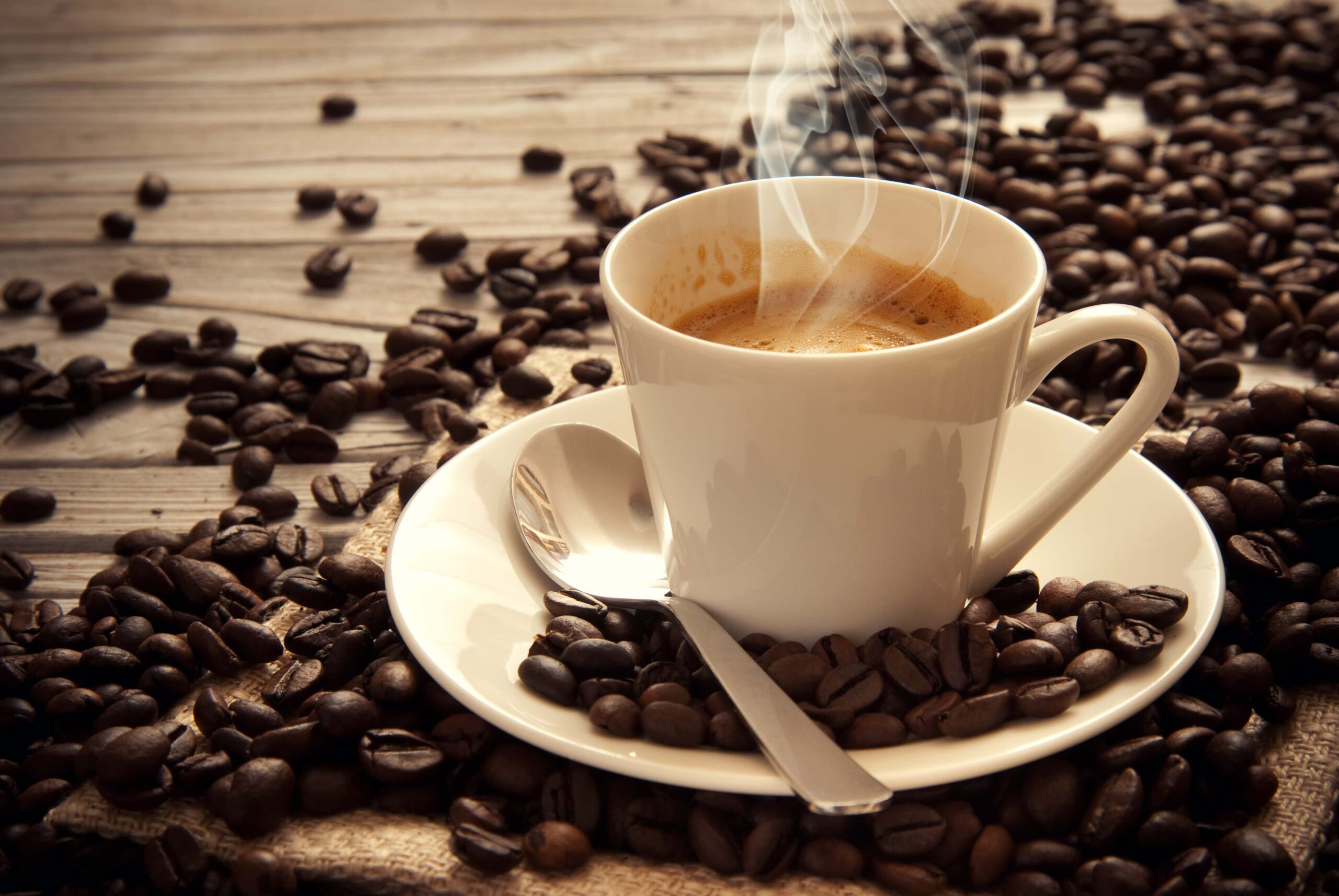 Tại sao nên sử dụng máy xay cafe hạt thay vì cà phê xay sẵn